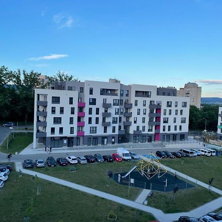 Apartament Na Letniej Z Duzym Tarasem Z Widokiem Na Gory Kłodzko Kültér fotó