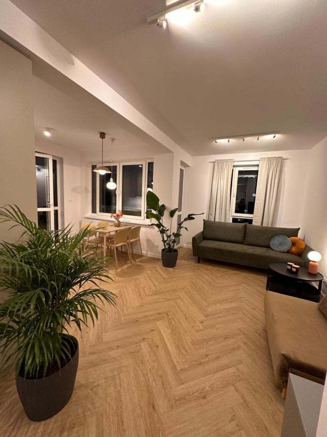 Apartament Na Letniej Z Duzym Tarasem Z Widokiem Na Gory Kłodzko Kültér fotó