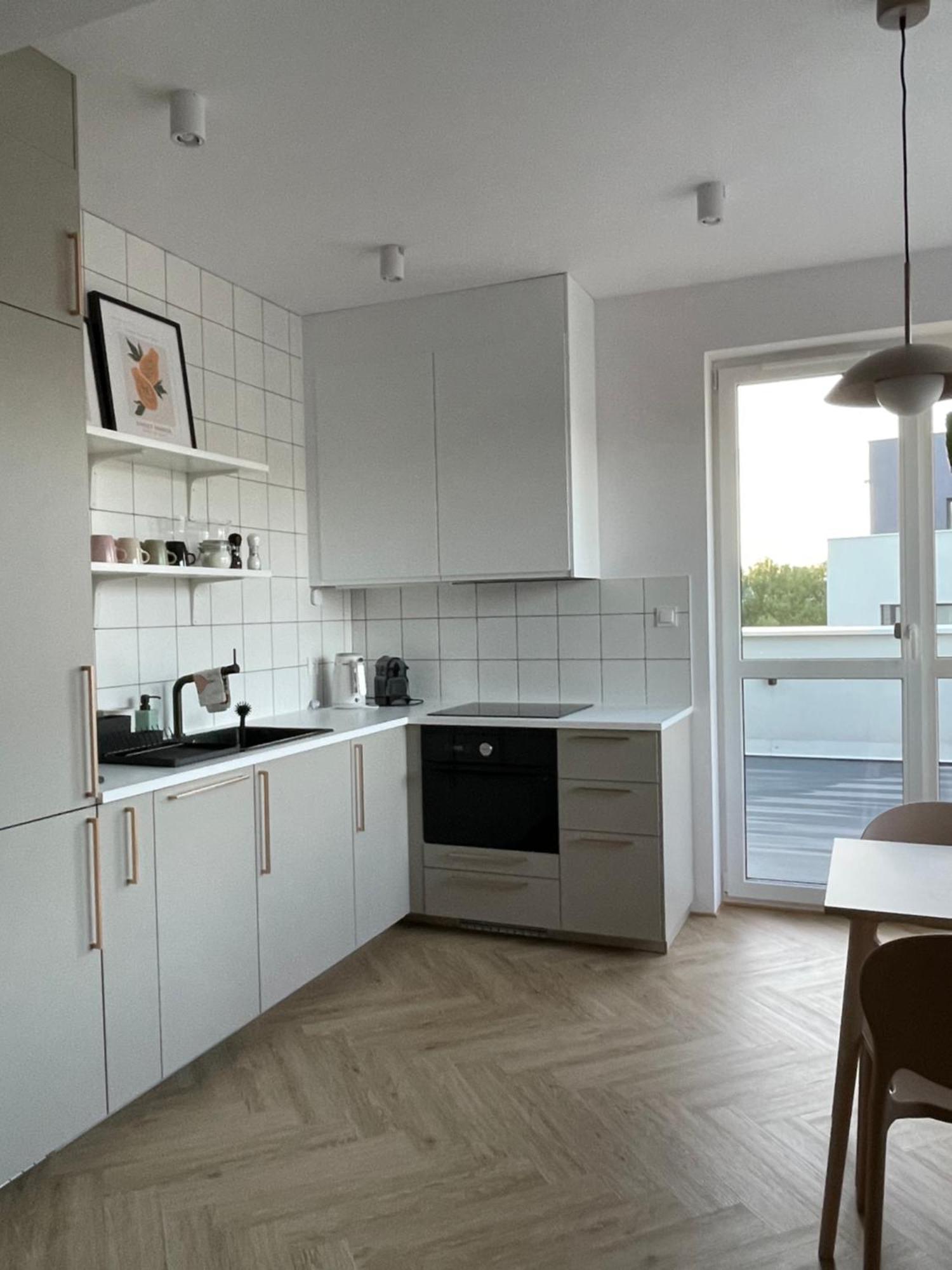 Apartament Na Letniej Z Duzym Tarasem Z Widokiem Na Gory Kłodzko Kültér fotó
